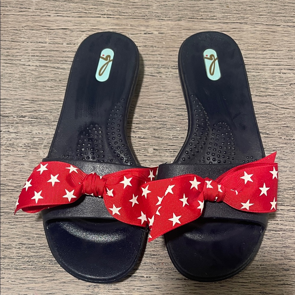 OKA b. Madison Navy Slide Sandals with Red Bow Accent Size M 7/8